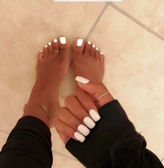 Prettyfeetgoddess profile banner