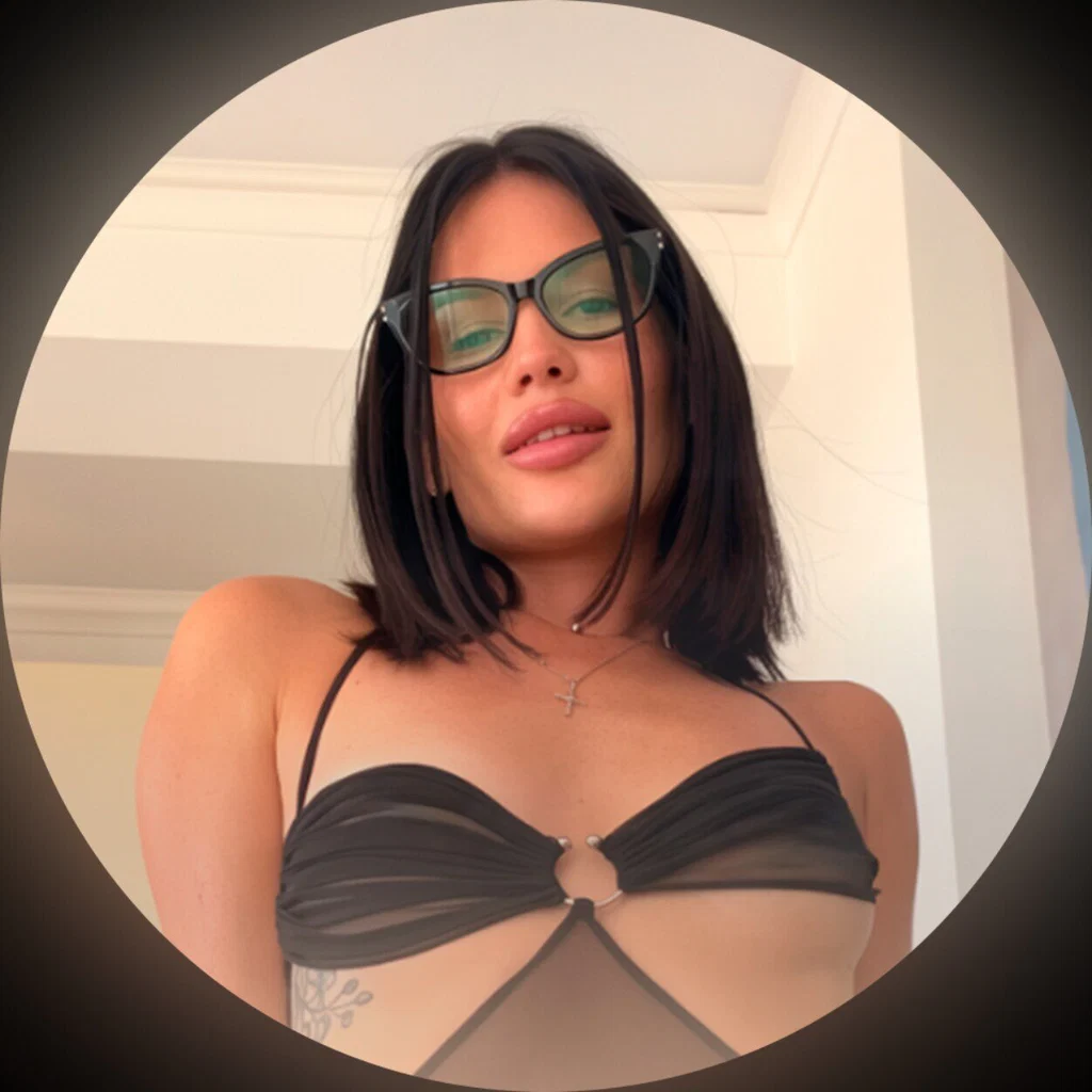 Vikki Vixen's avatar