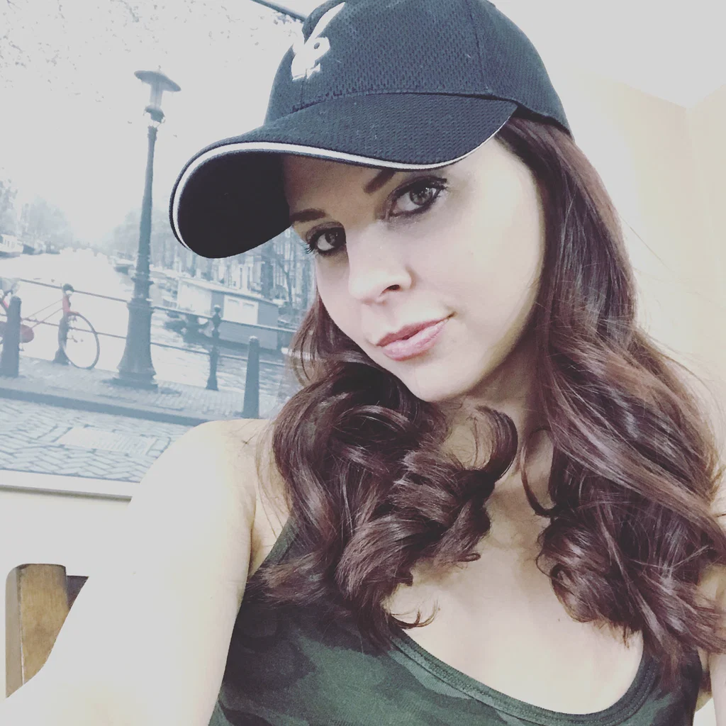 Cali Logan's avatar