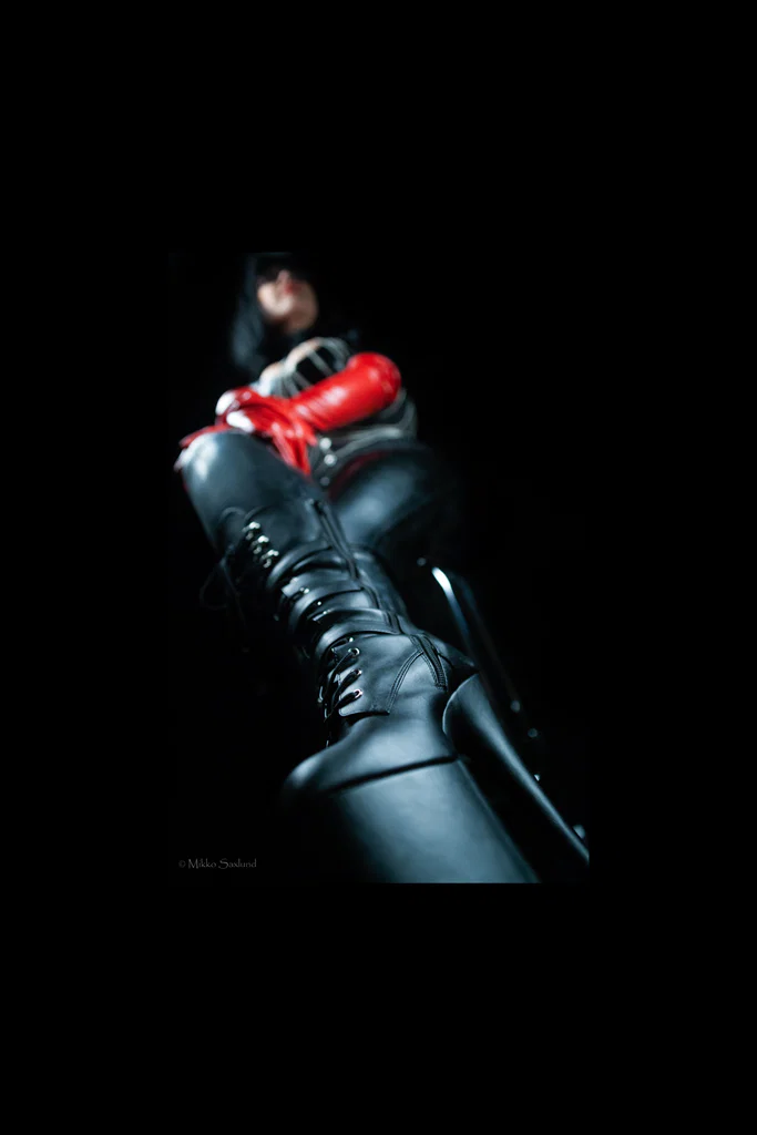 Domina Emmanuella's avatar