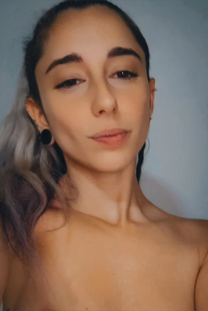 Little Stoned 🔞's avatar
