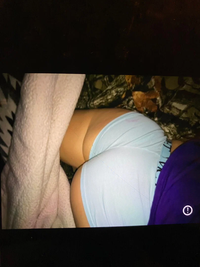 Ashley Strawn profile banner