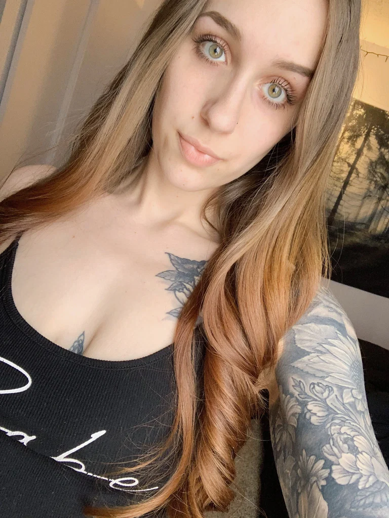 Johnna Moore's avatar