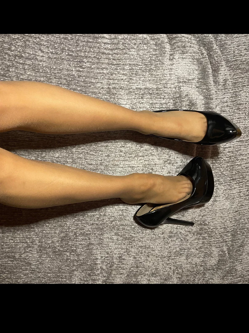 LittleMissHosiery profile banner
