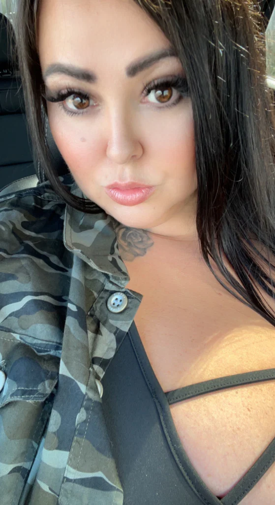Mandy Majestic Big Titty Gaining Goddess's avatar