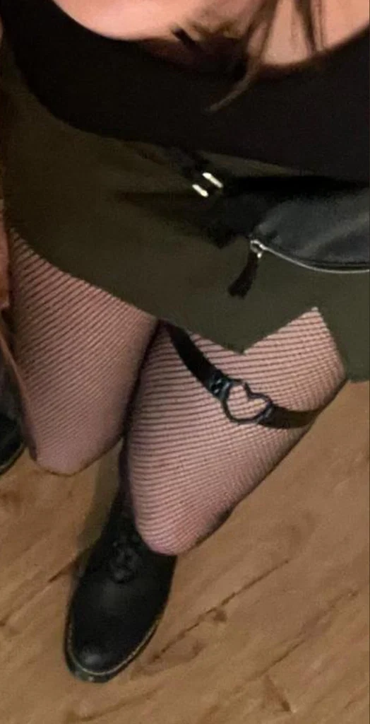 feet toes and more🦶🫦's avatar