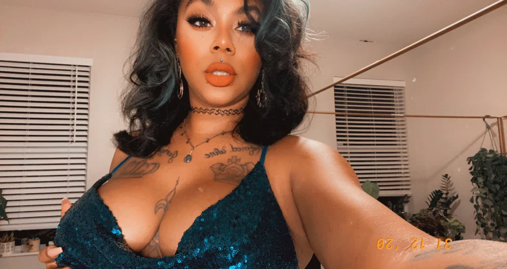 Kali Moon's avatar