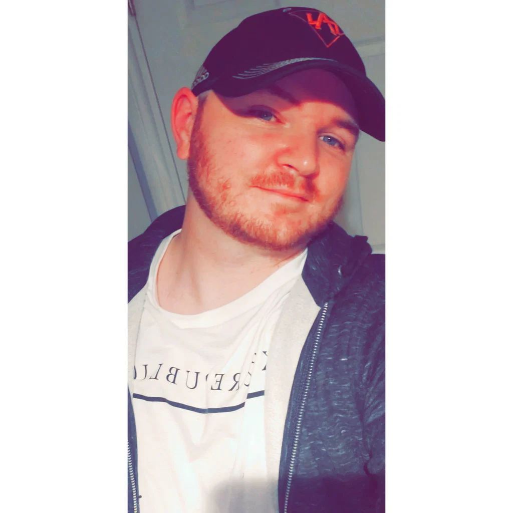Aaron Johnson's avatar