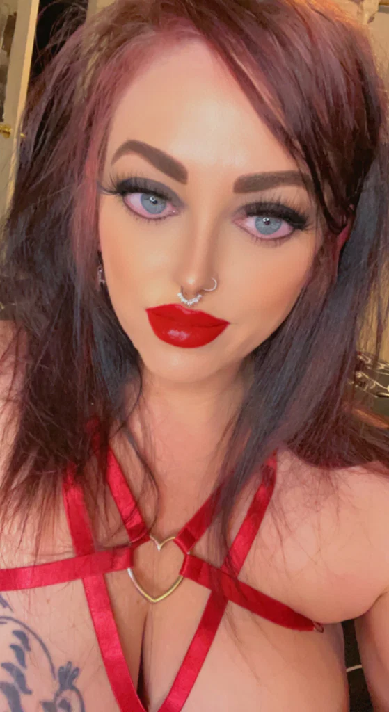 YourBigTiddieGothGF