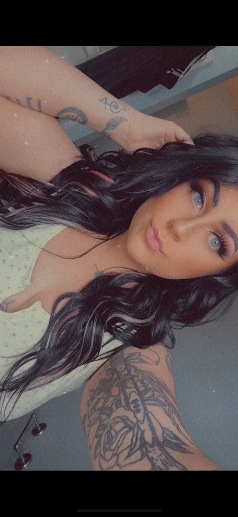 kaylee renea ✨'s avatar
