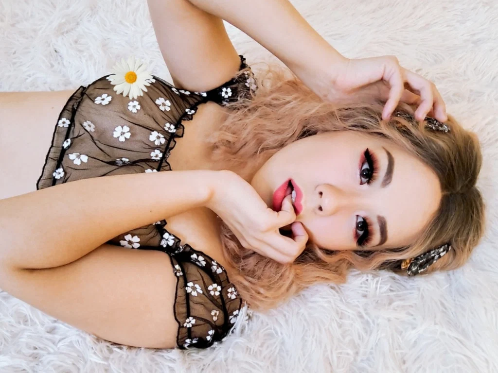 🌸 cera 🌸's avatar