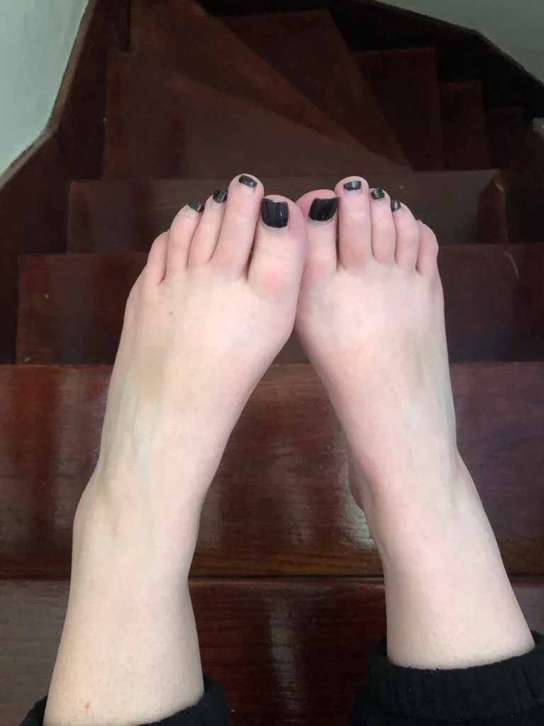 Ghosty Toes's avatar