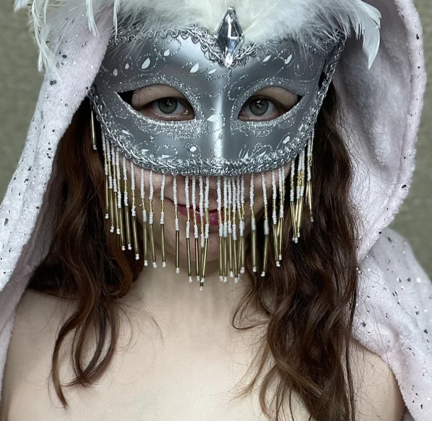 Amber Len's avatar