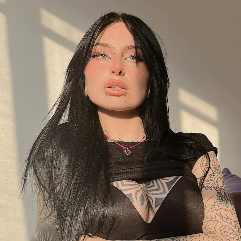 Isabella Bunnie