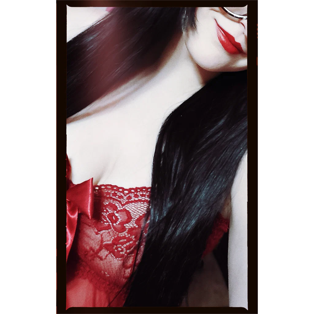 Ember 🔥's avatar