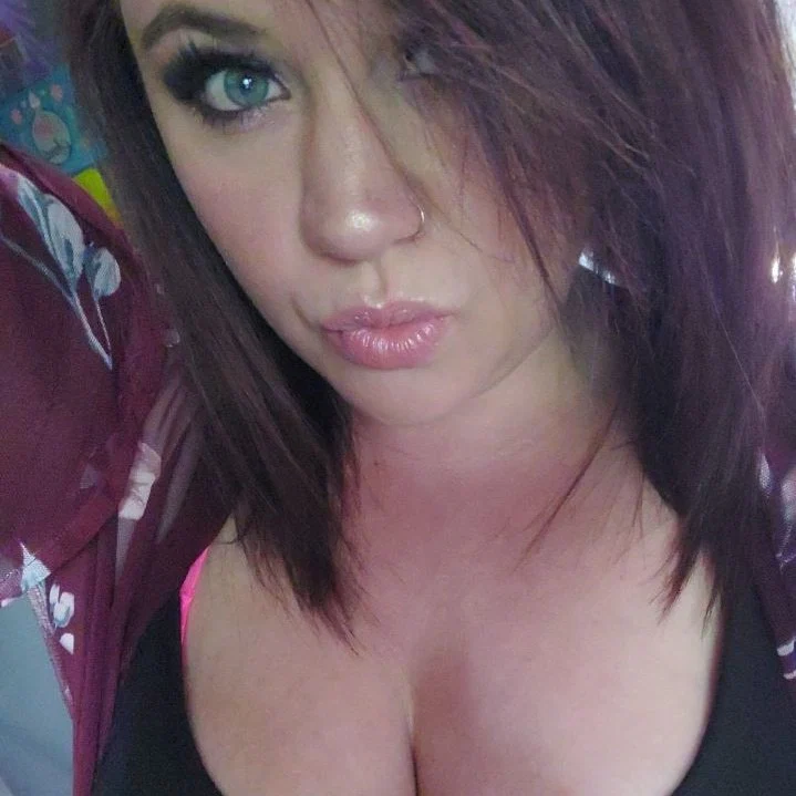 Lynette's avatar