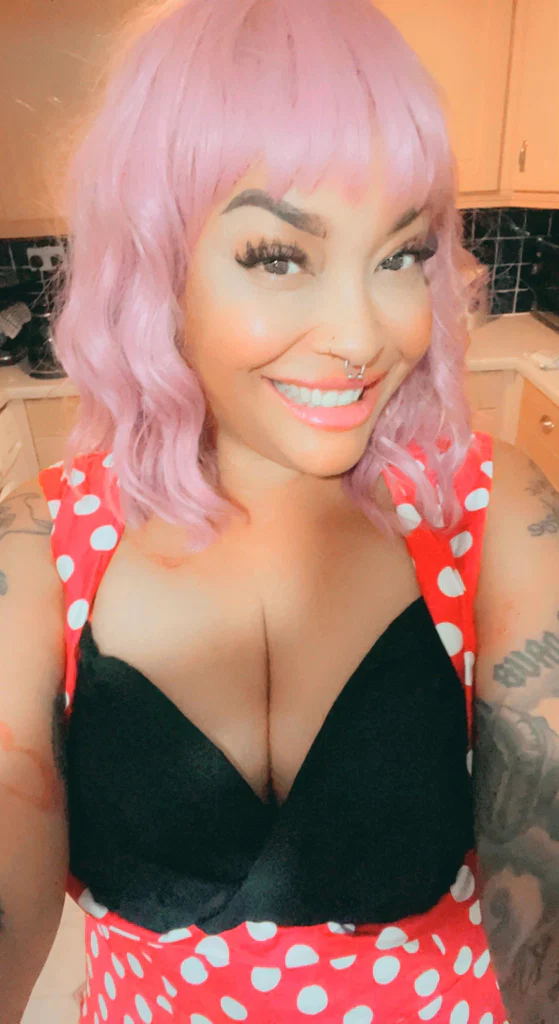 MichelleMilan~Singer's avatar