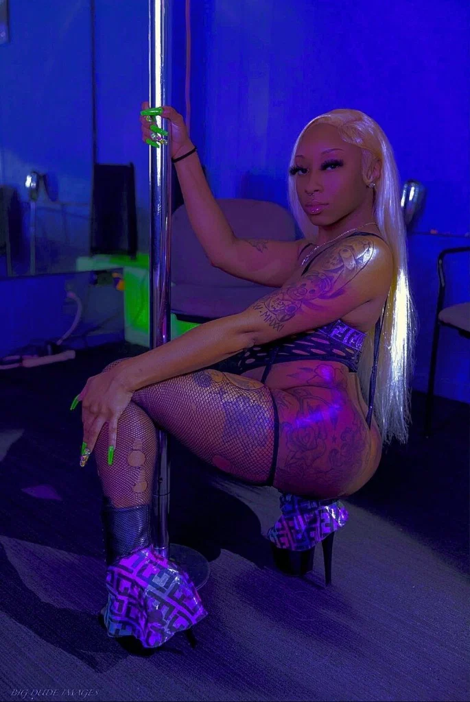 🌸👑SEDUCTION💕🫰🏽