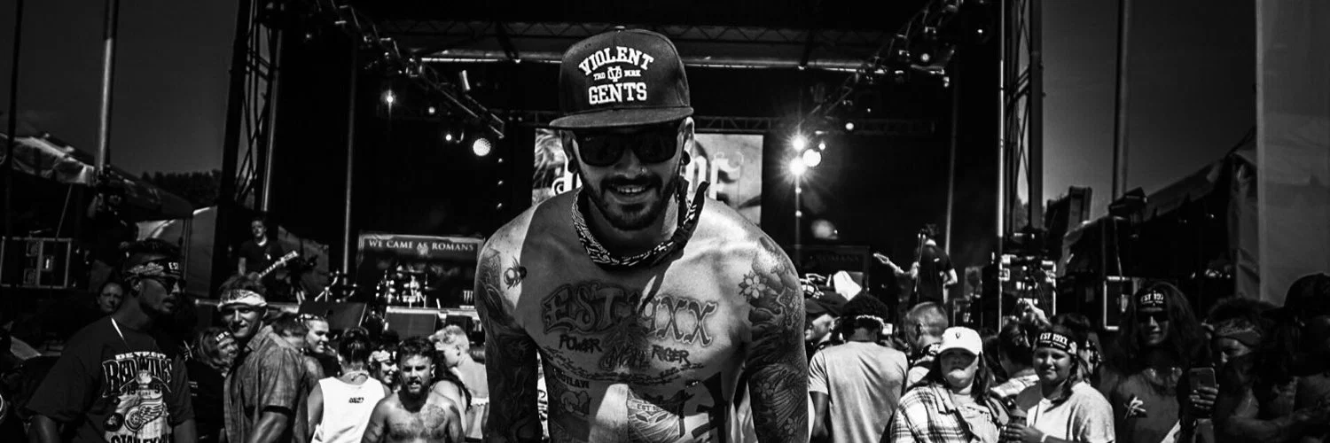 L💔VERBOY profile banner