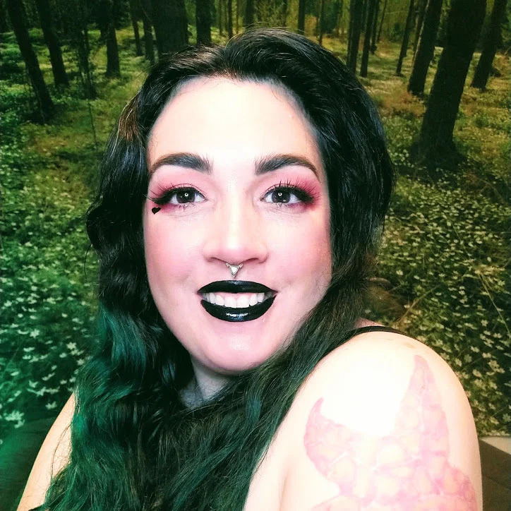 Freya Fey's avatar