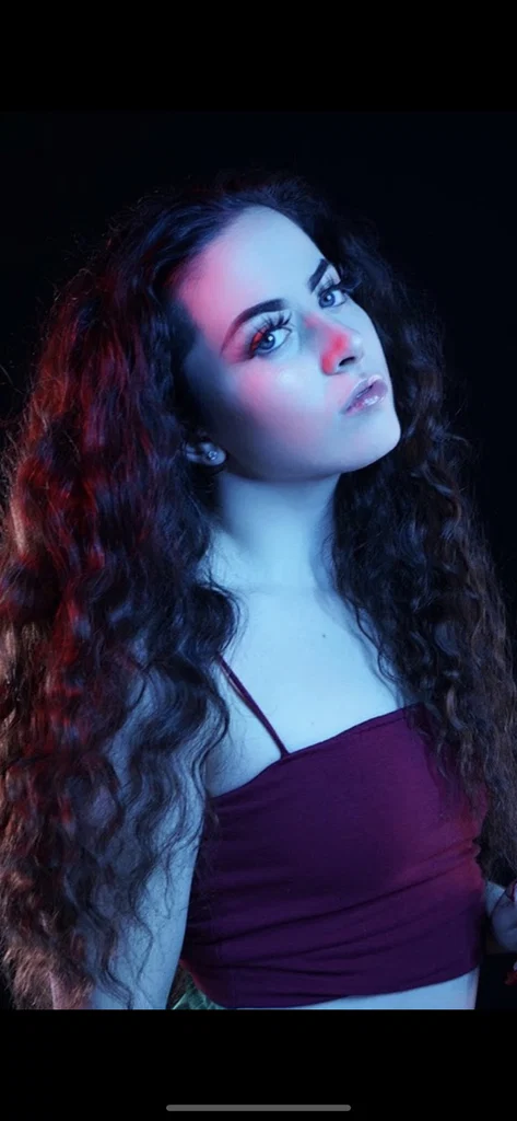 Courtney Sanderson's avatar