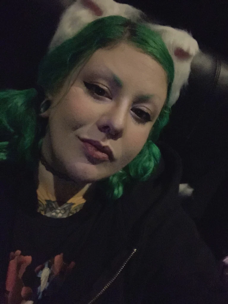 Princess Waifu's avatar