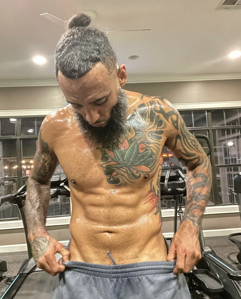 Cum$troke254's avatar