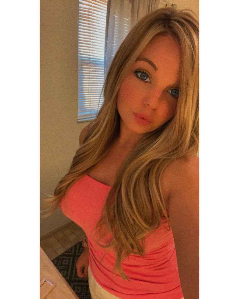 xxx lara 🔥🚨's avatar