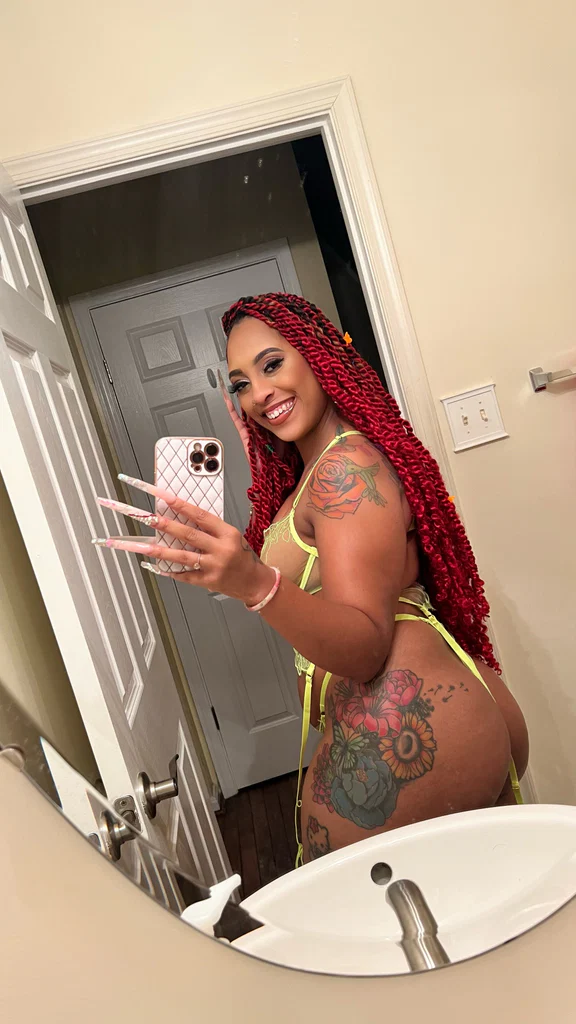 👅   TAKING IT IN THE ASS 🍓's avatar