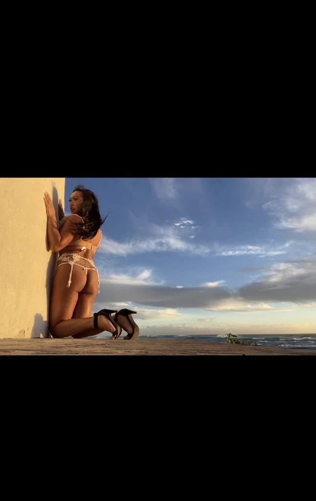Mikkah Hunt's avatar