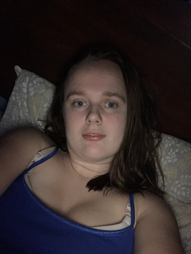 alicia037's avatar