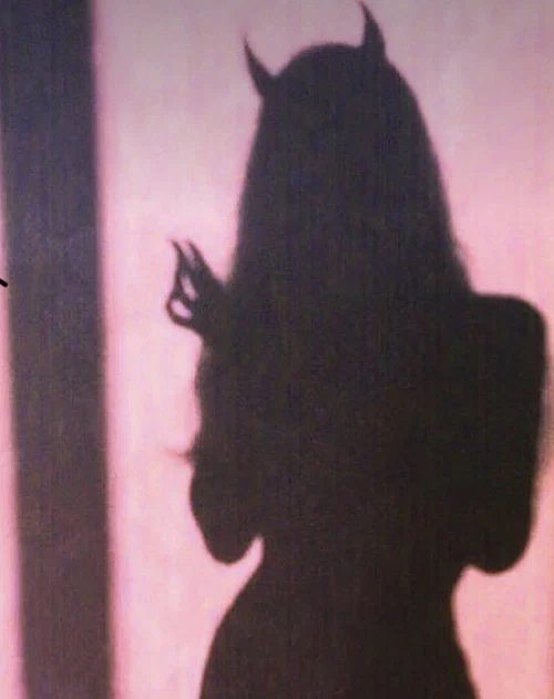 Bruna Ross profile banner