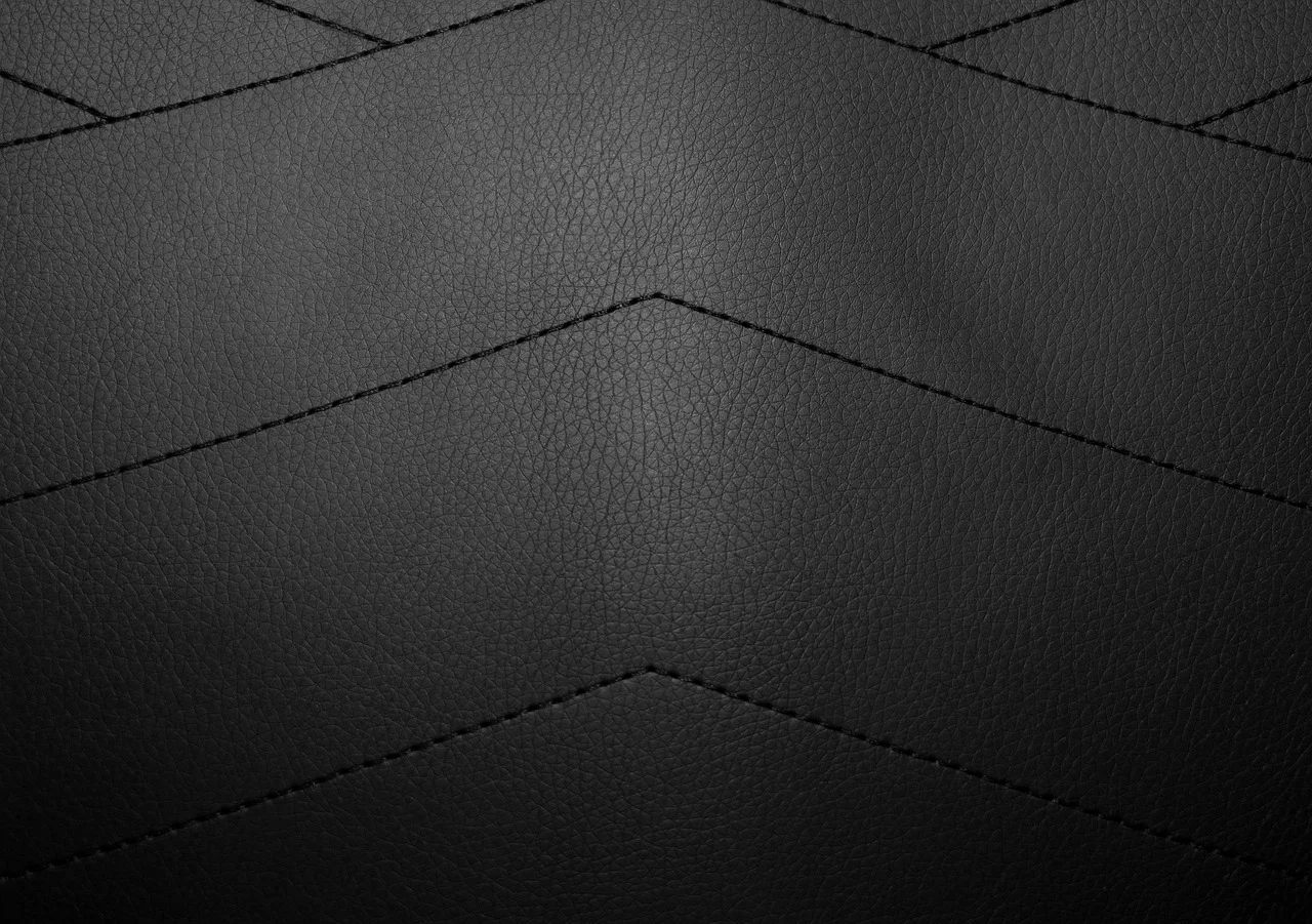 Dirty Ray profile banner