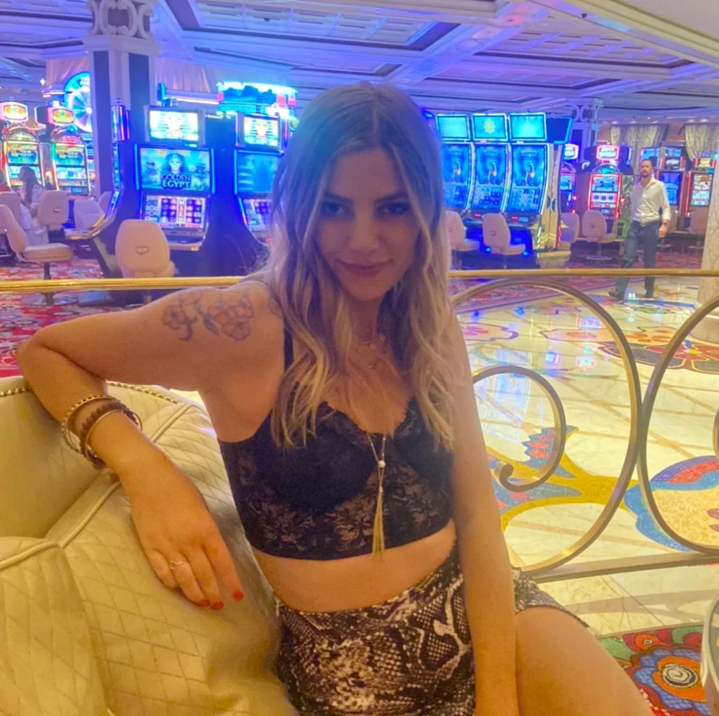 MessyLeXXXy's avatar