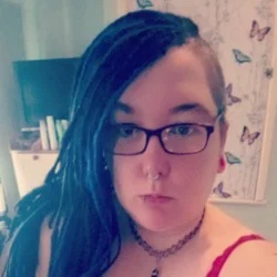 Curvyaltkitty's avatar