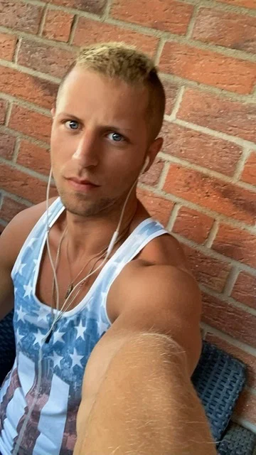 Sunny1295's avatar