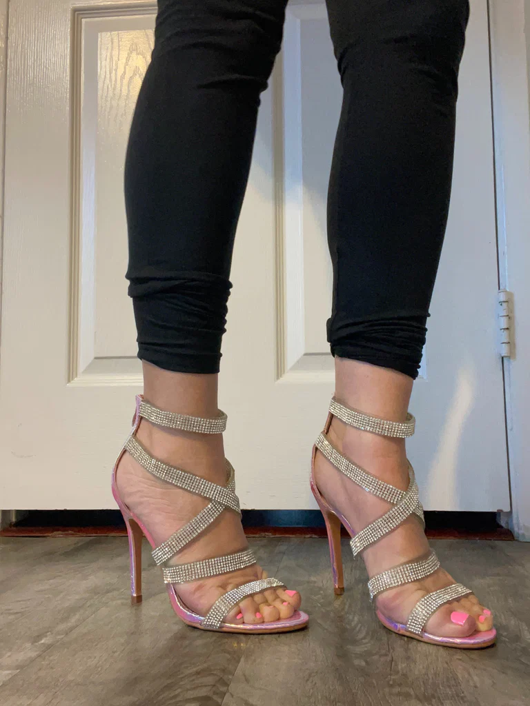 nica's feet's avatar