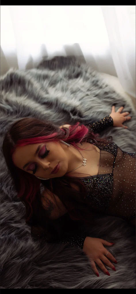 Sadie Lynn's avatar