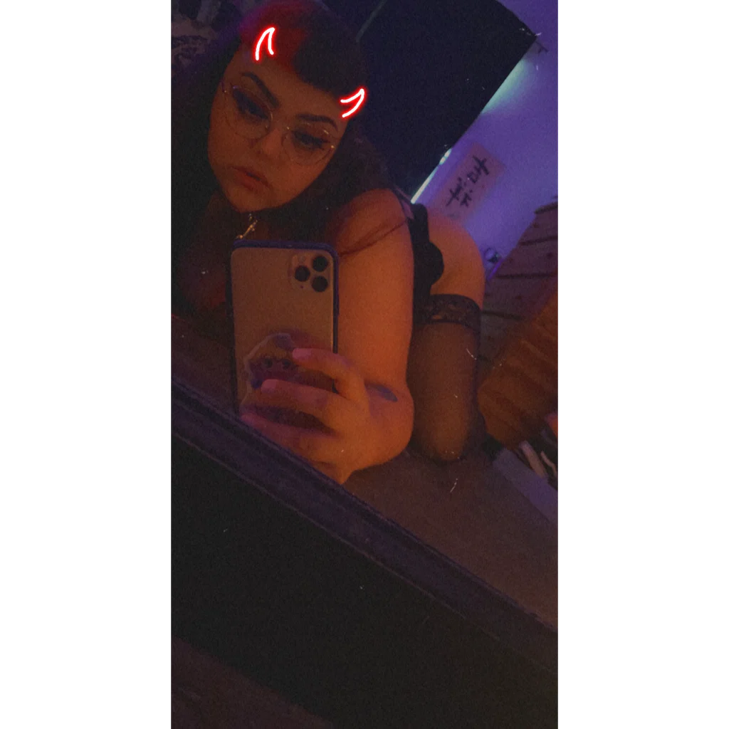 Kate Karnage's avatar