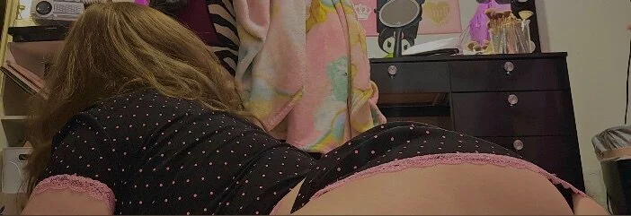 Lunababygirlxo profile banner