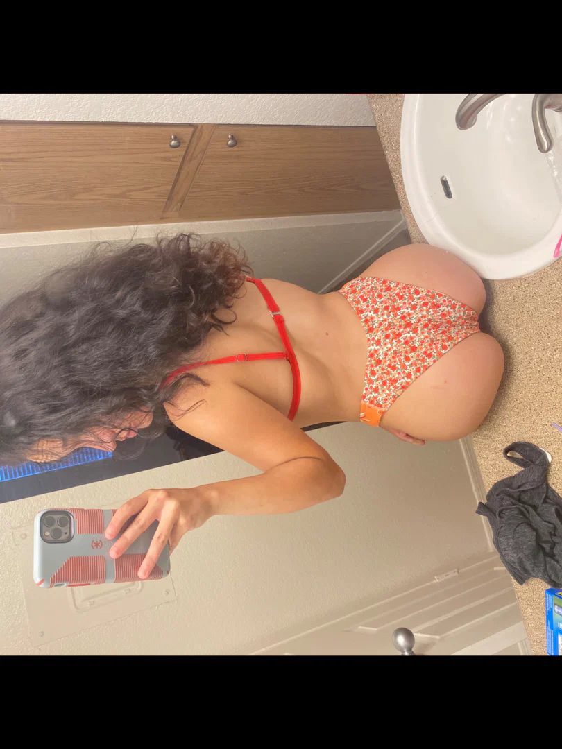 lyss profile banner
