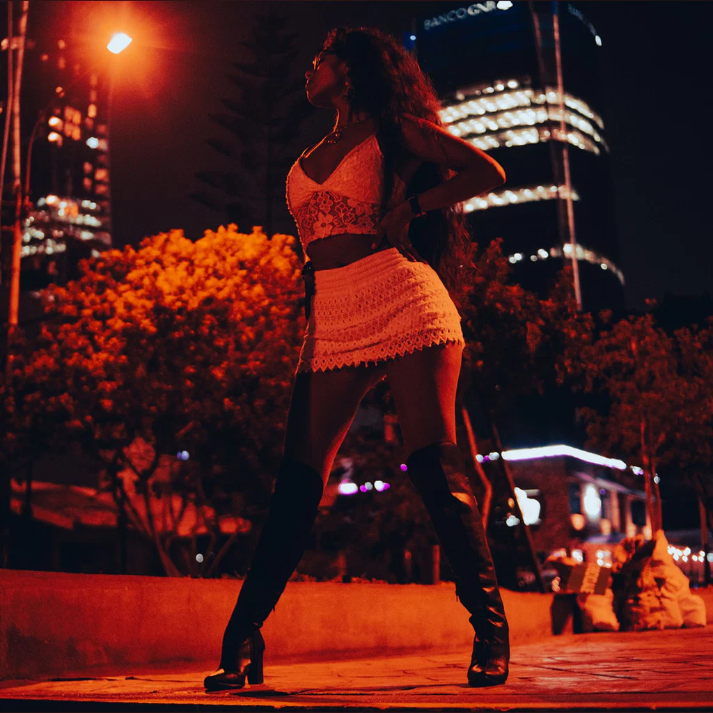 Gina kathlyn's avatar
