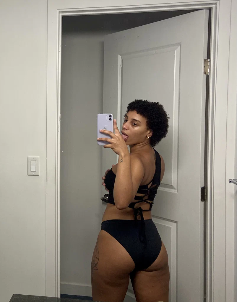 Anais 😈's avatar
