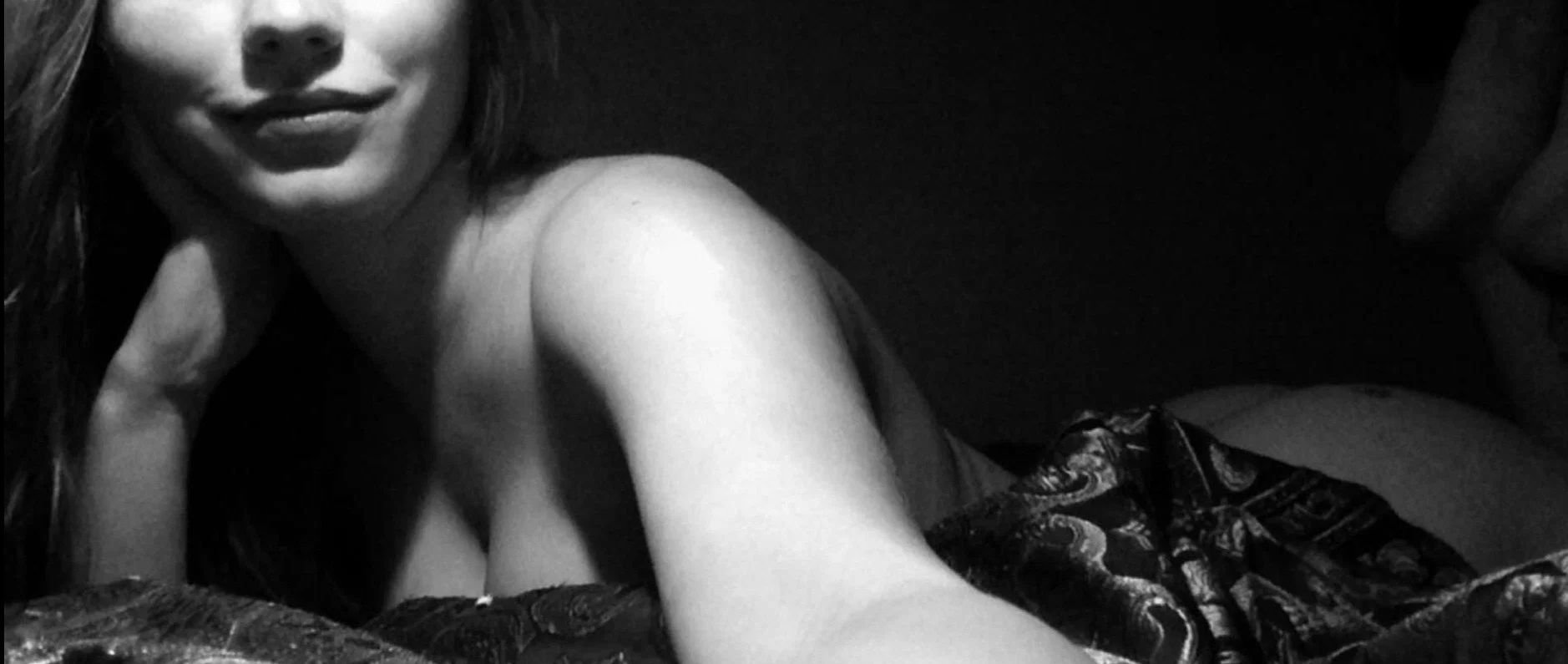 Elizabeth Davis profile banner