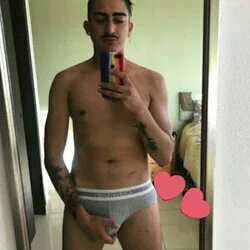 thomas matus's avatar