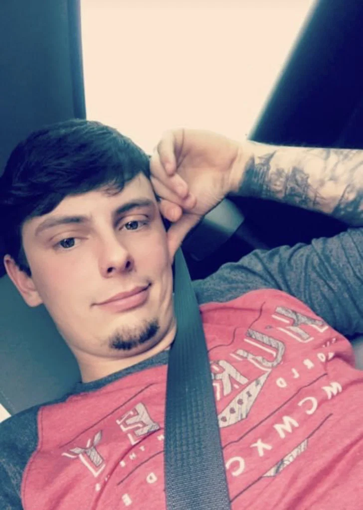 Chris's avatar