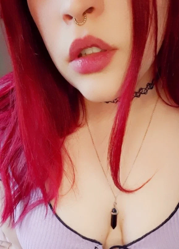 Red Rose Fantasy's avatar