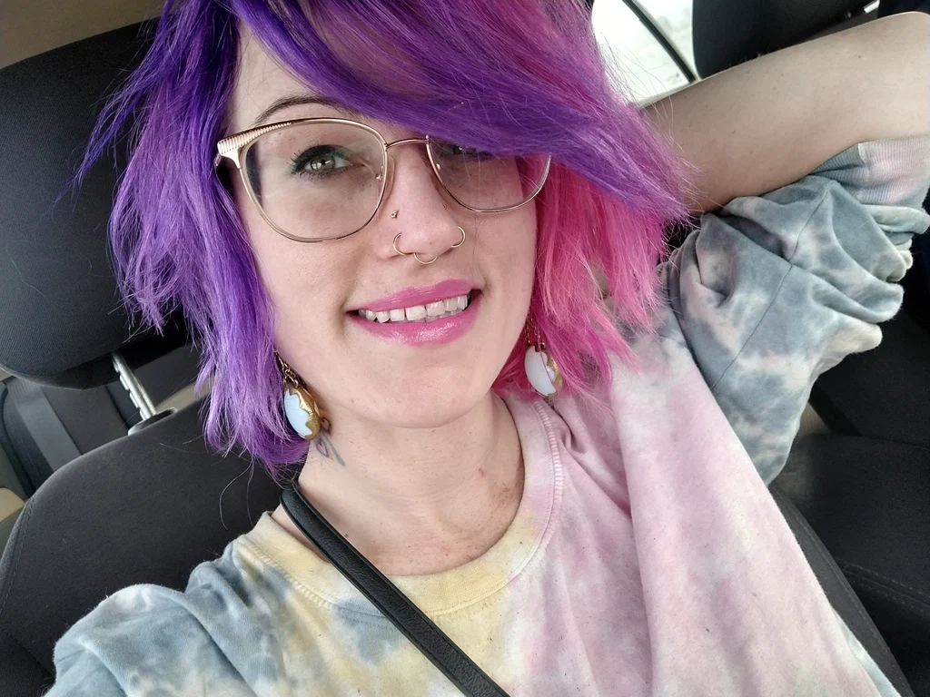 Vi's avatar