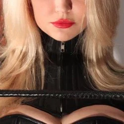 Femme Fatale's avatar