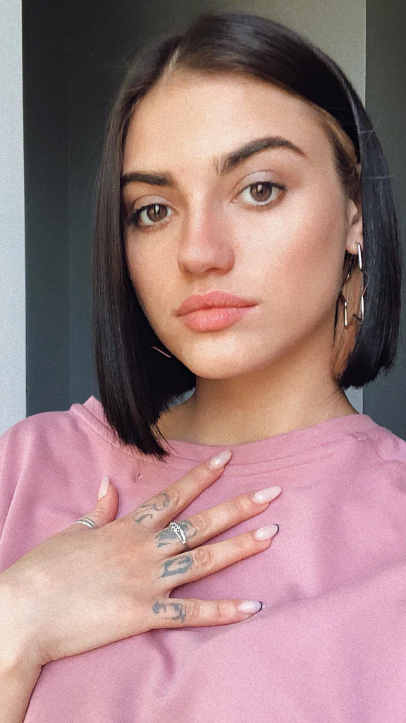 Elena's avatar